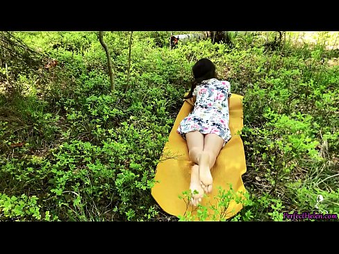 ❤️ Tinder တွင် သူစိမ်းတစ်ယောက်သည် ကျွန်ုပ်၏ Pussy နှင့် Fucks များကို တောထဲ၌ စိတ်အားထက်သန်စွာ အနိုင်ယူသည်။ ️ Porno vk မှာ porn my.hentaiteca.ru